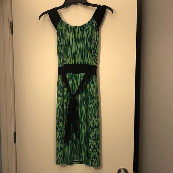 Women’s ABStudio Green and black sleeveless small - Picture 4 of 5